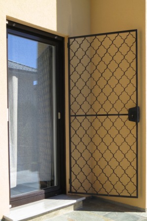Scherengitter Fenstergitter Turgitter Fenstersicherung
